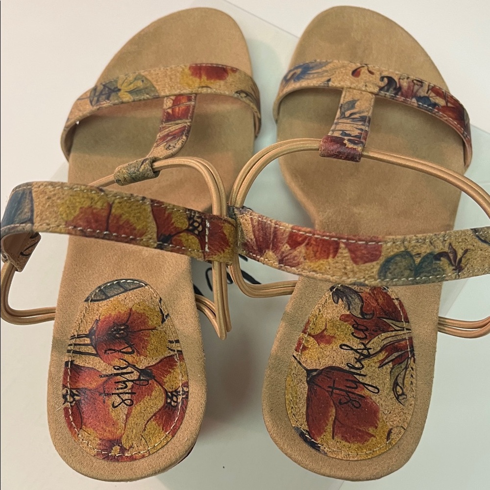 2&1/2 cork wedge sandals with mobile elastic strap for comfort Size 7&1/2 M - Picture 3 of 14